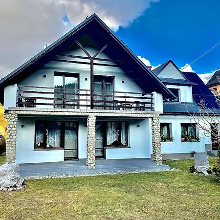 Anna Goscinne ホームステイ クロシチェンコ